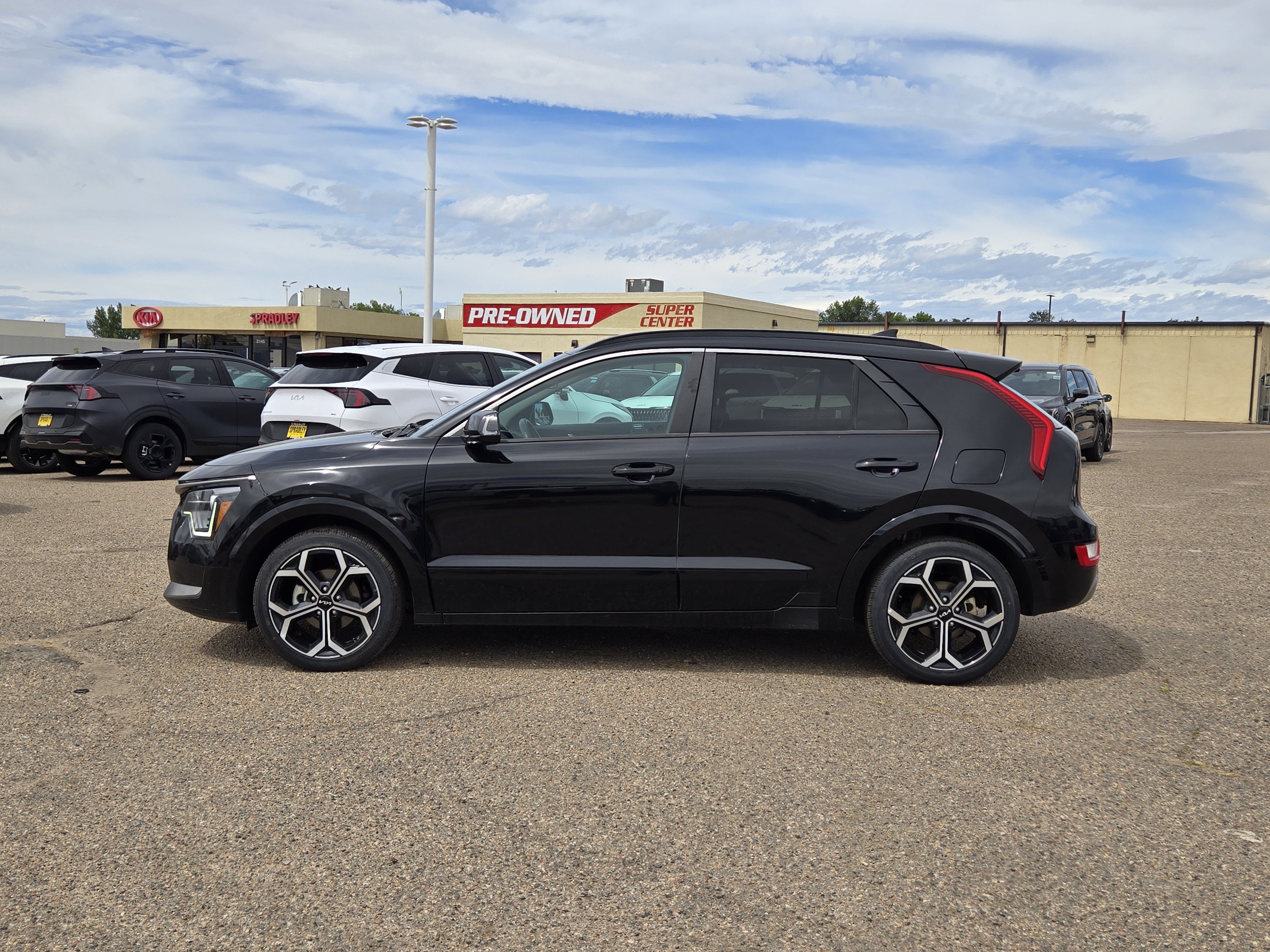 2024 Kia Niro EX Touring