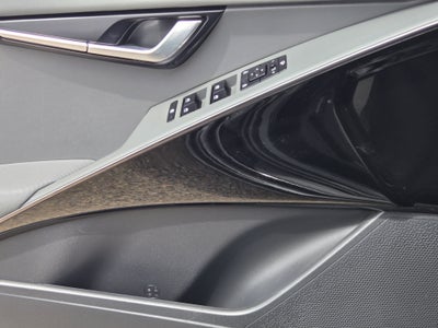 2024 Kia Niro EX Touring