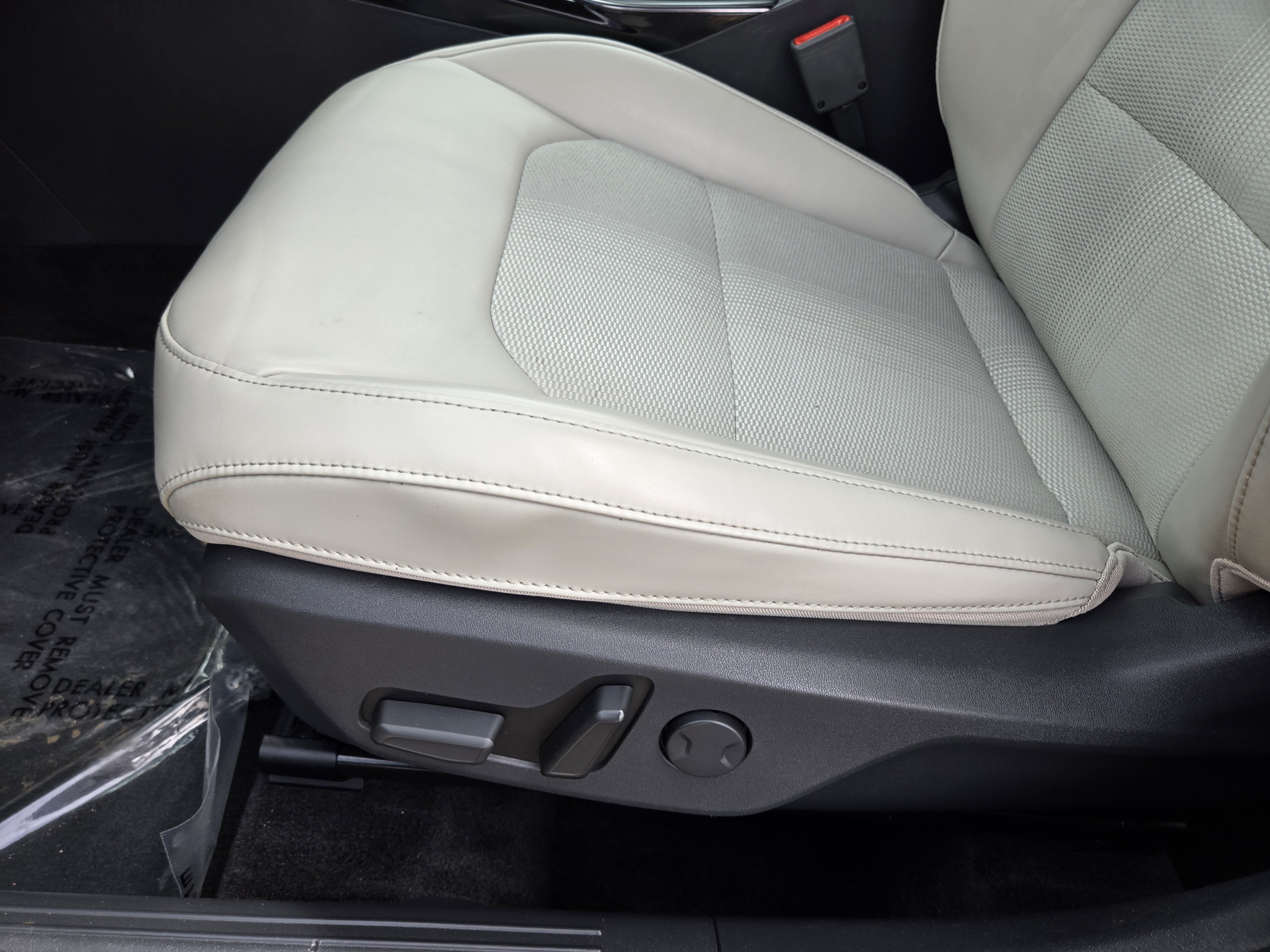 2024 Kia Niro EX Touring