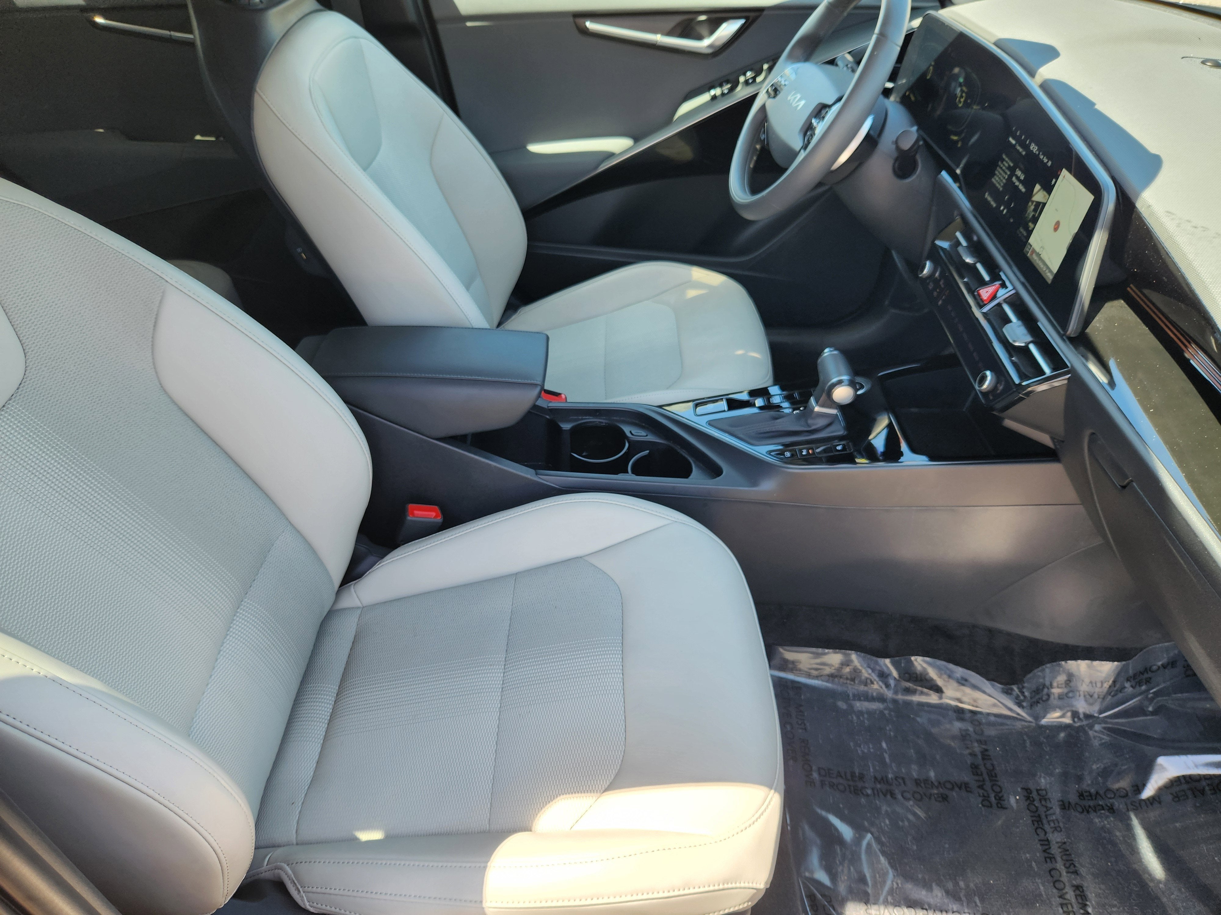 2024 Kia Niro EX Touring