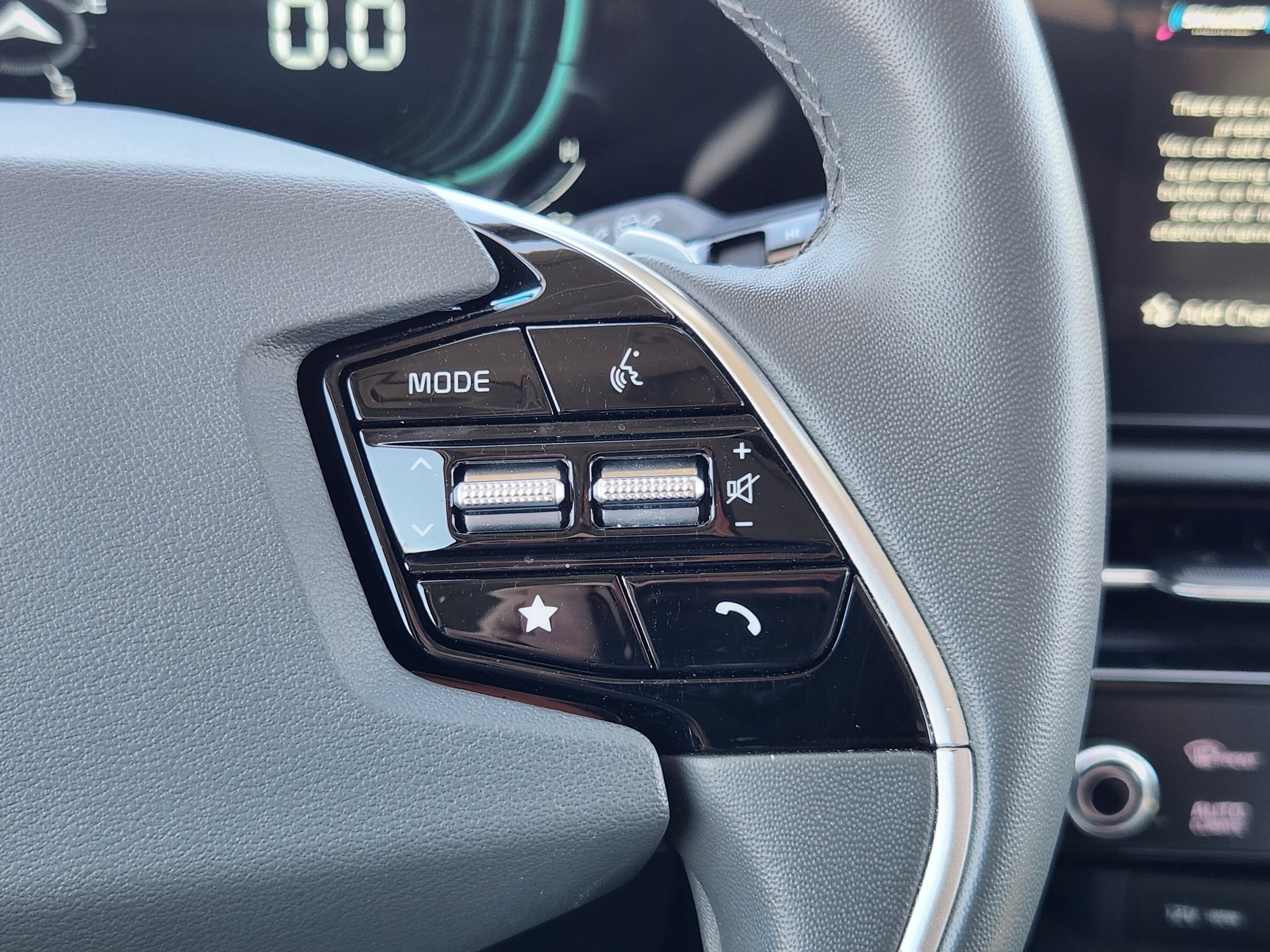 2024 Kia Niro EX Touring