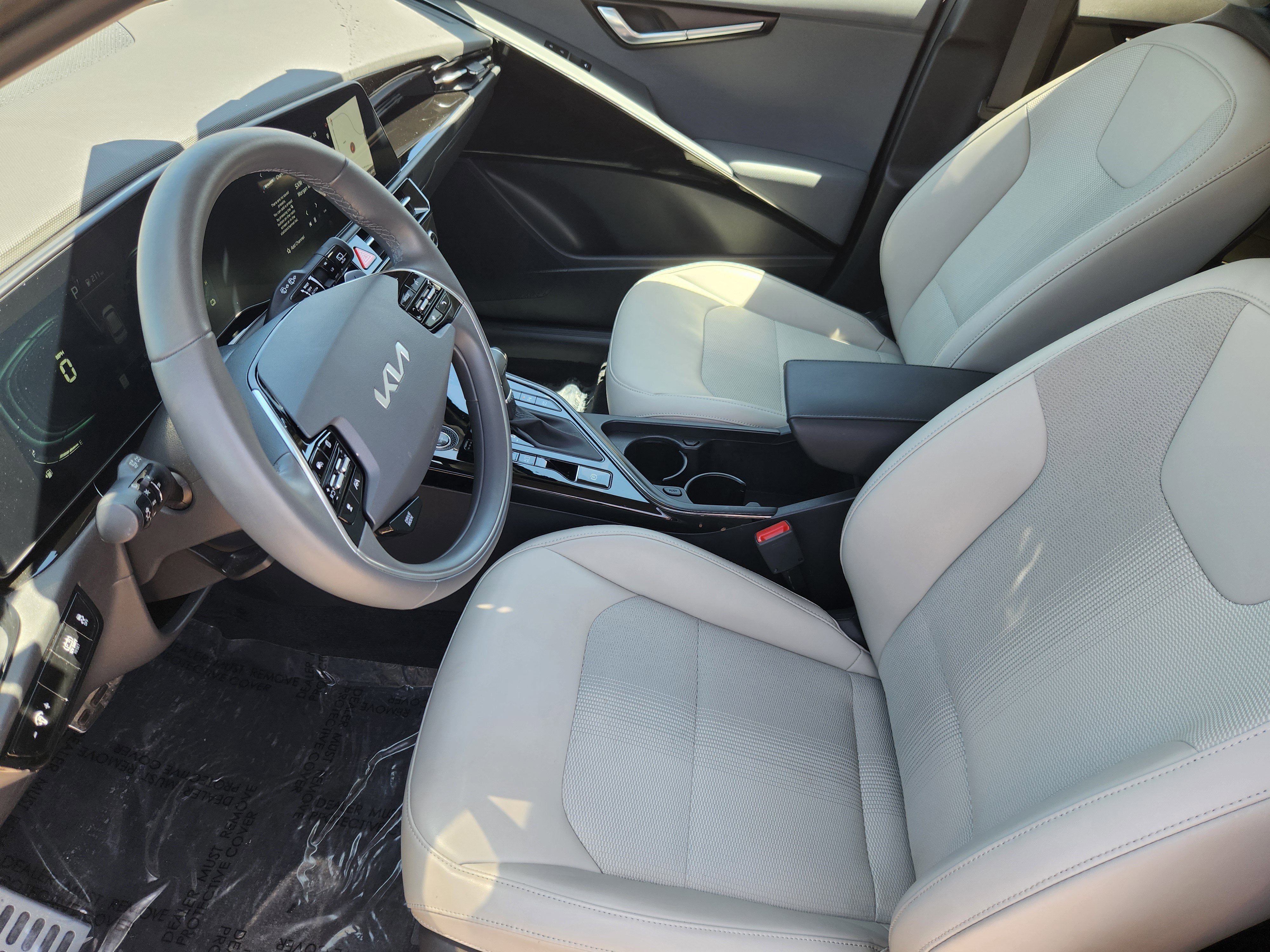 2024 Kia Niro EX Touring