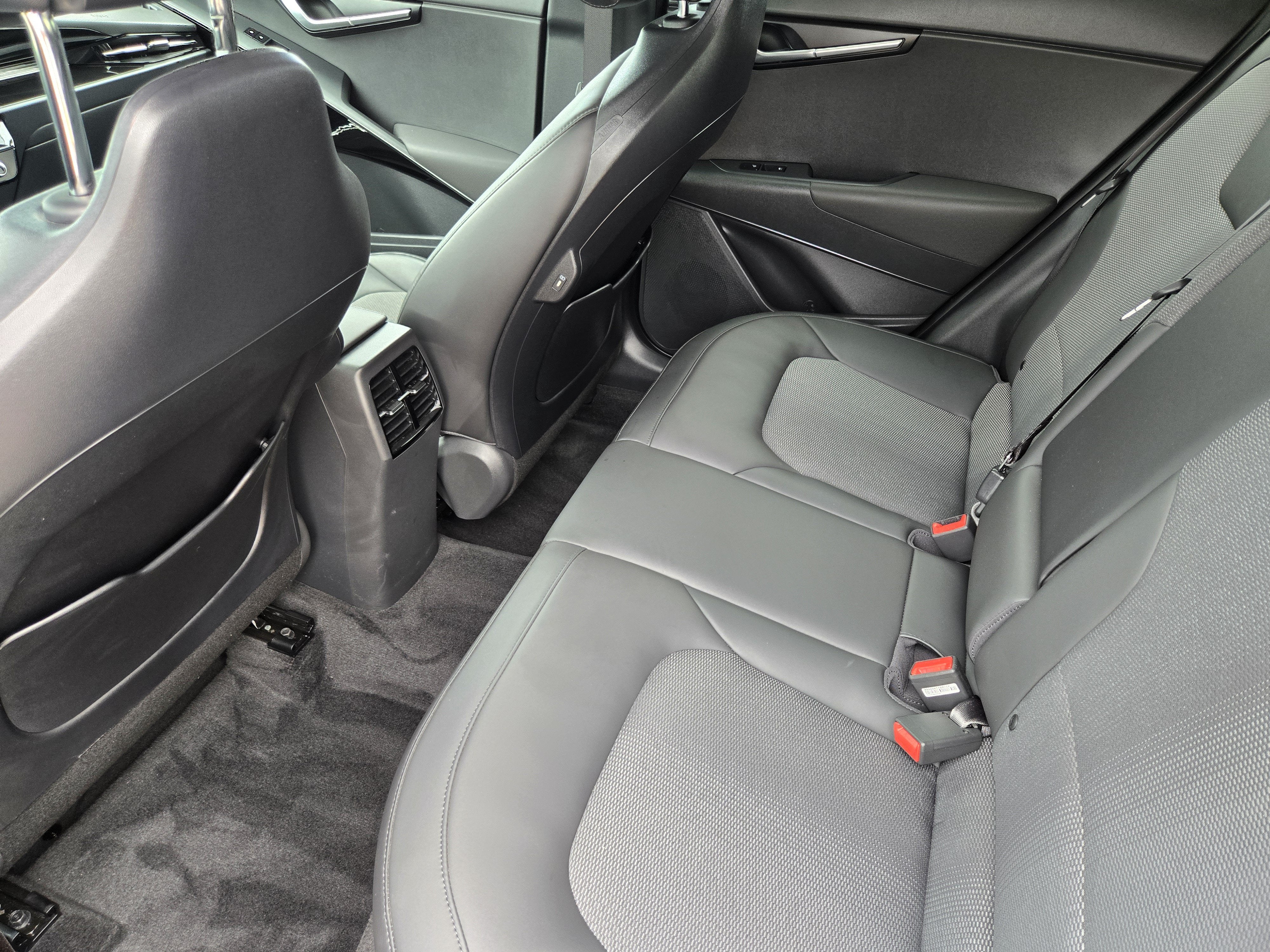 2025 Kia Niro Plug-In Hybrid EX