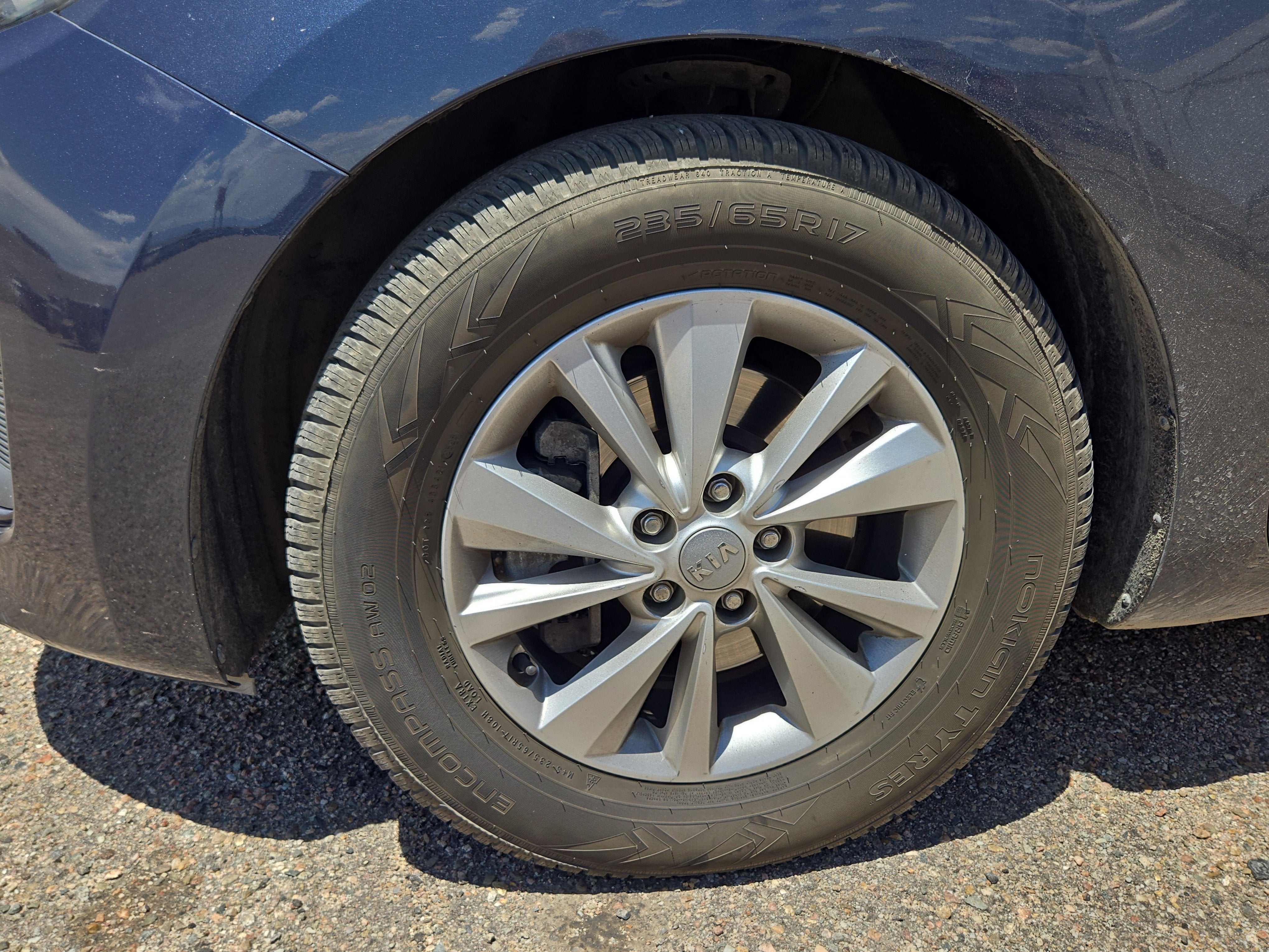 2015 Kia Sedona LX