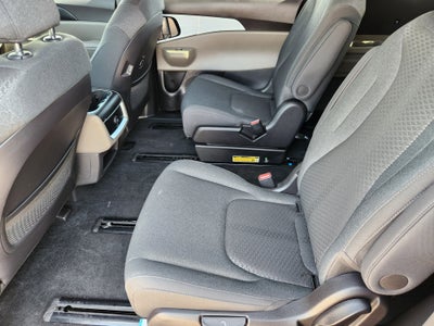 2026 Kia Carnival LX