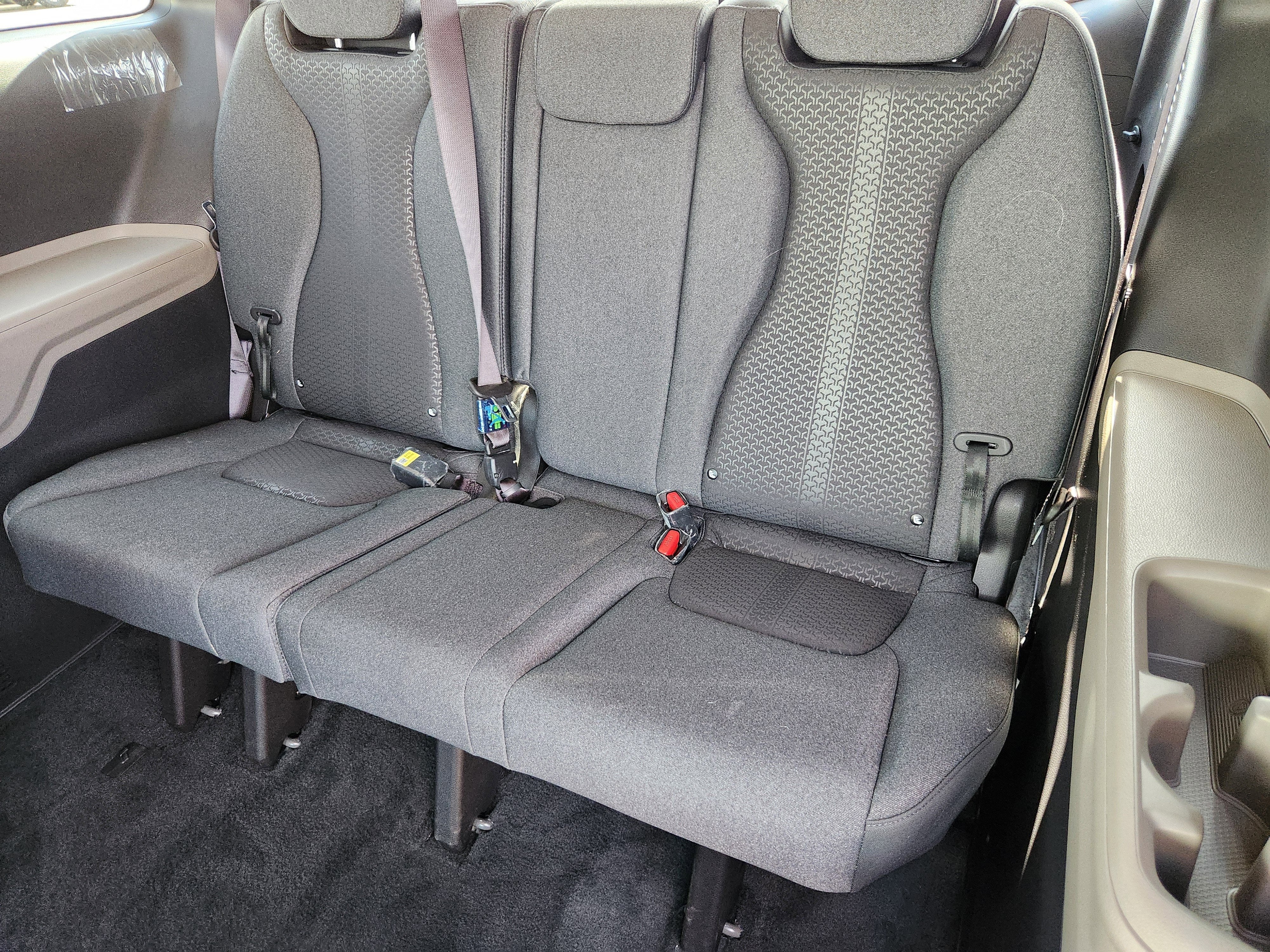 2026 Kia Carnival LX