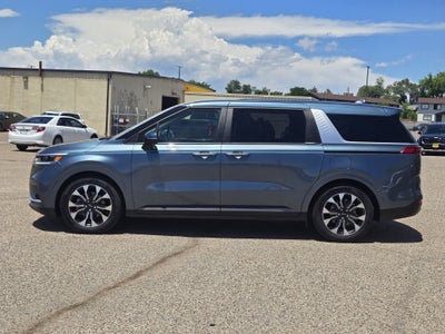 2023 Kia Carnival EX