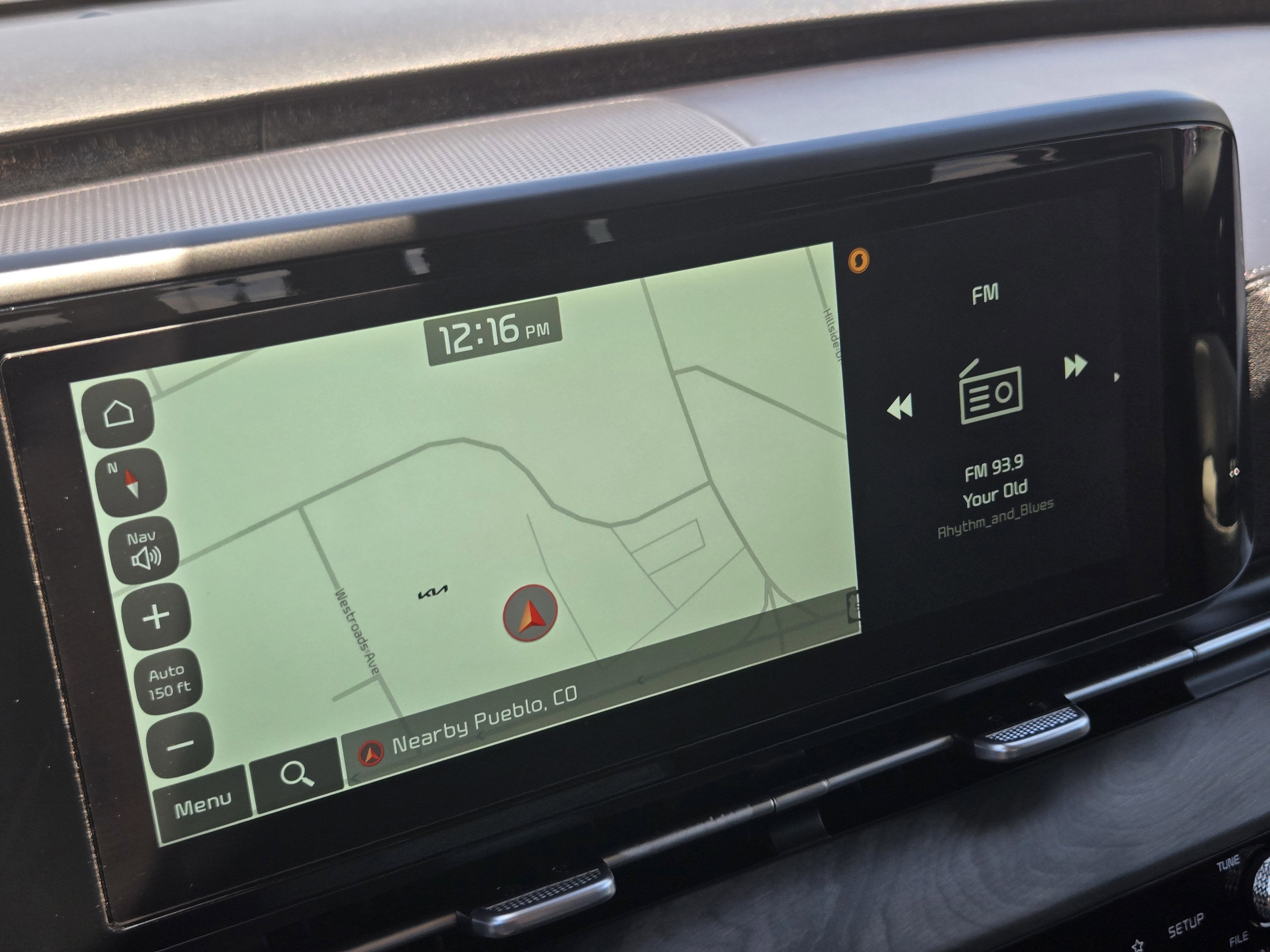 2023 Kia Carnival EX