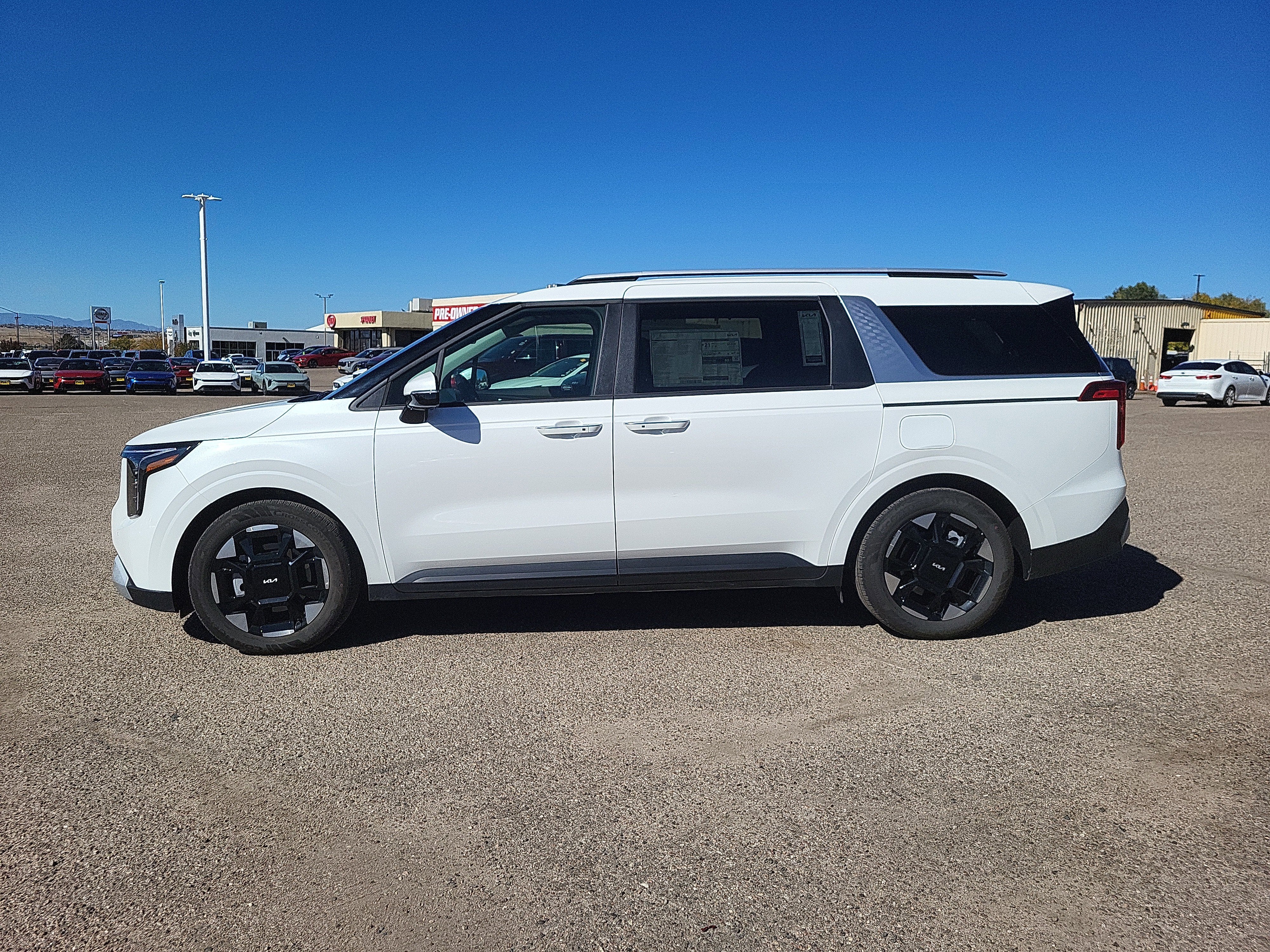 2025 Kia Carnival EX