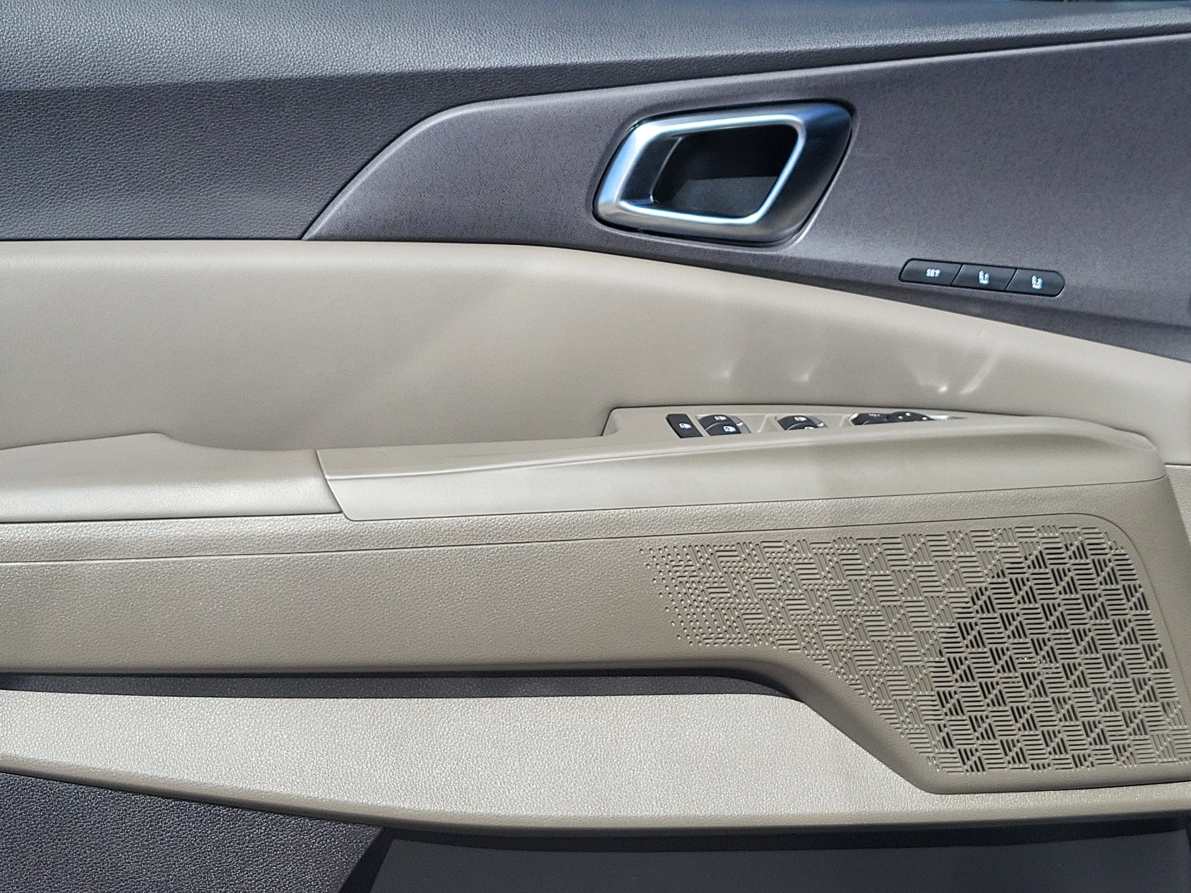 2025 Kia Carnival EX