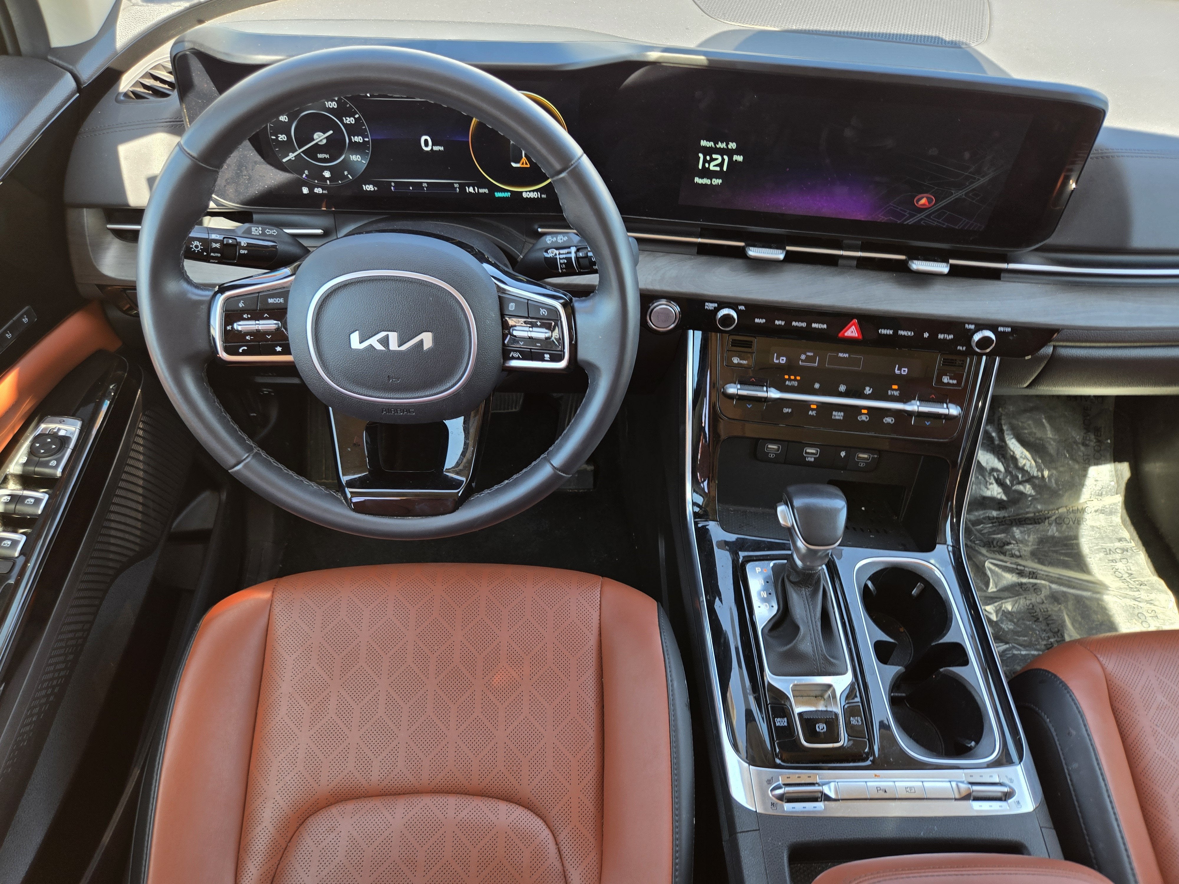 2024 Kia Carnival SX