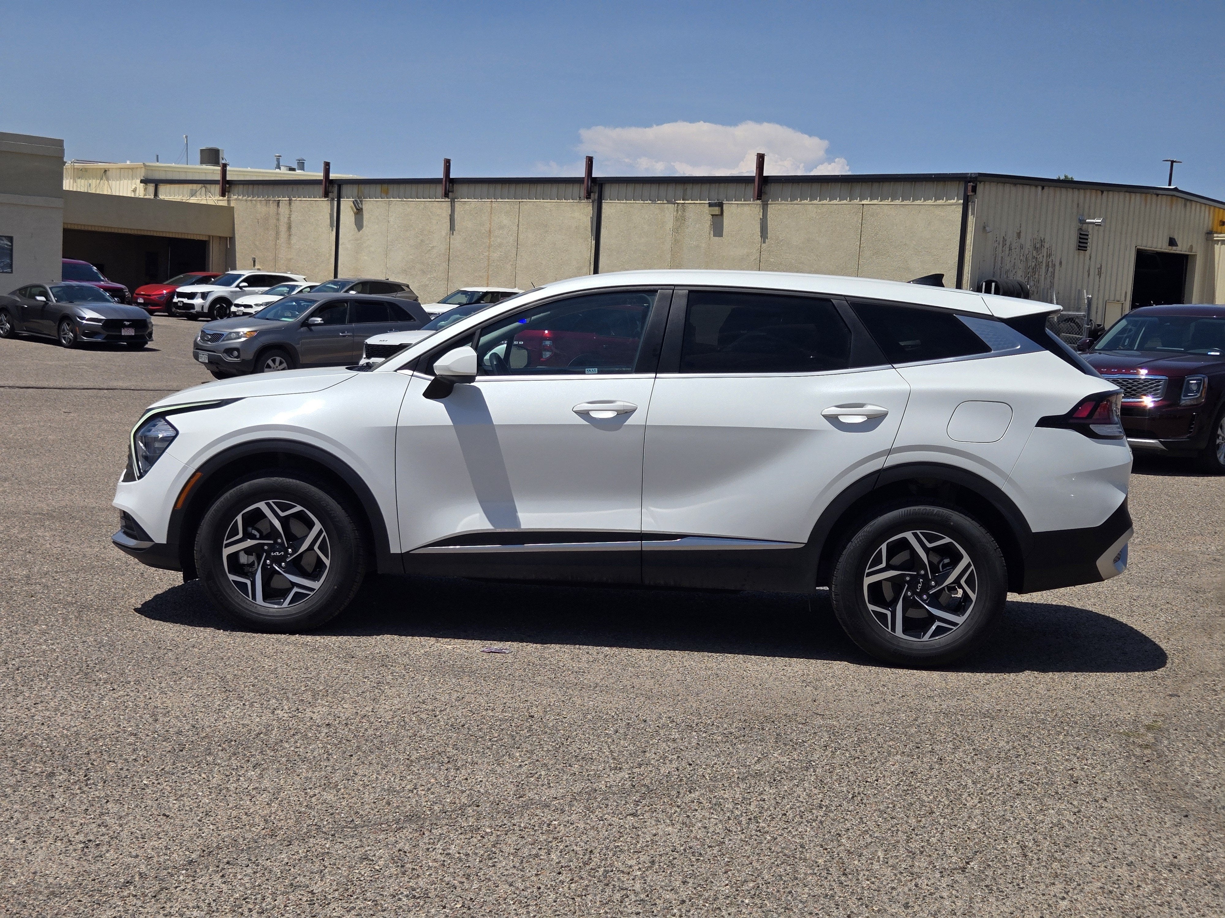 2023 Kia Sportage LX