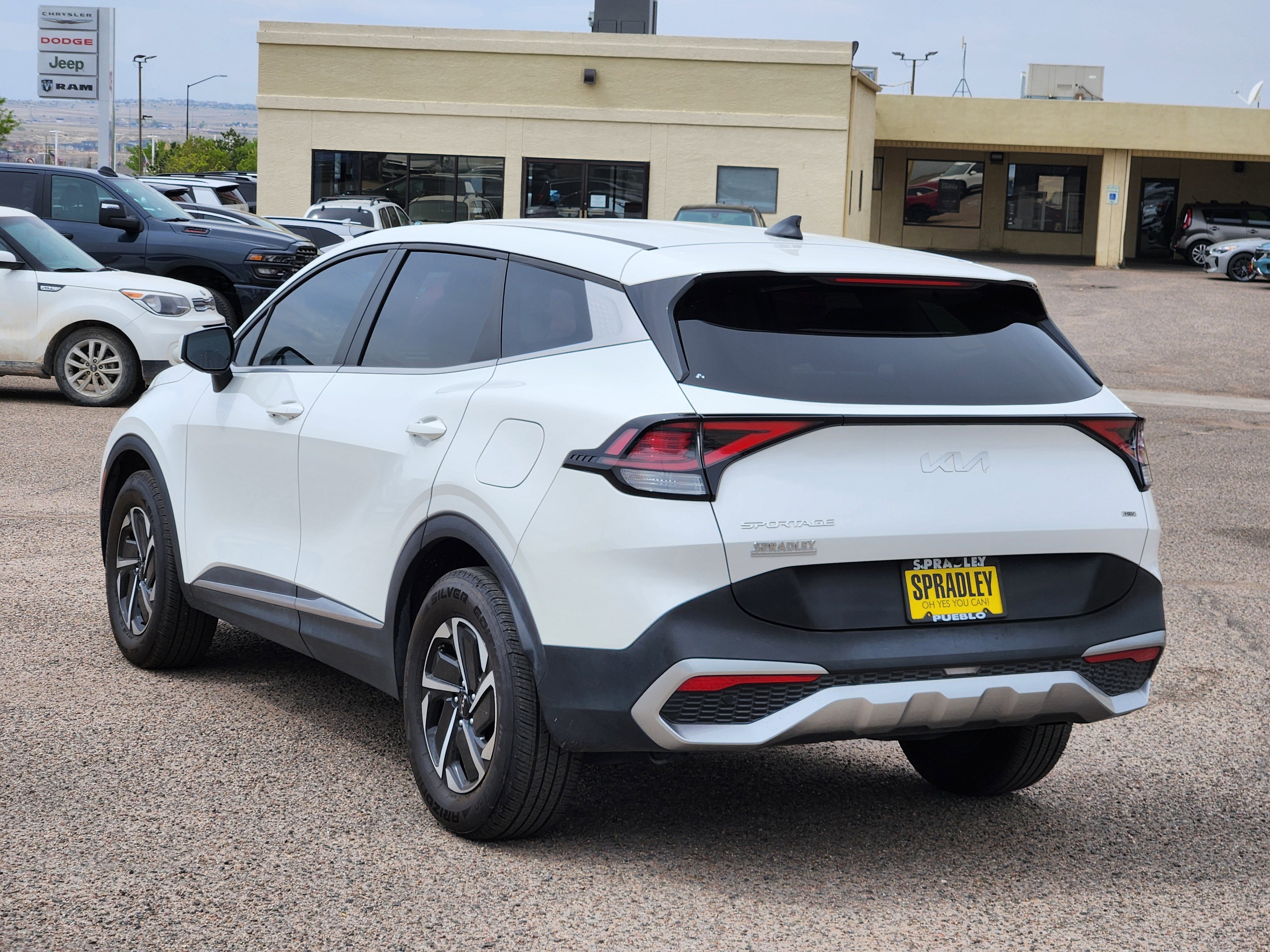 2023 Kia Sportage Hybrid LX