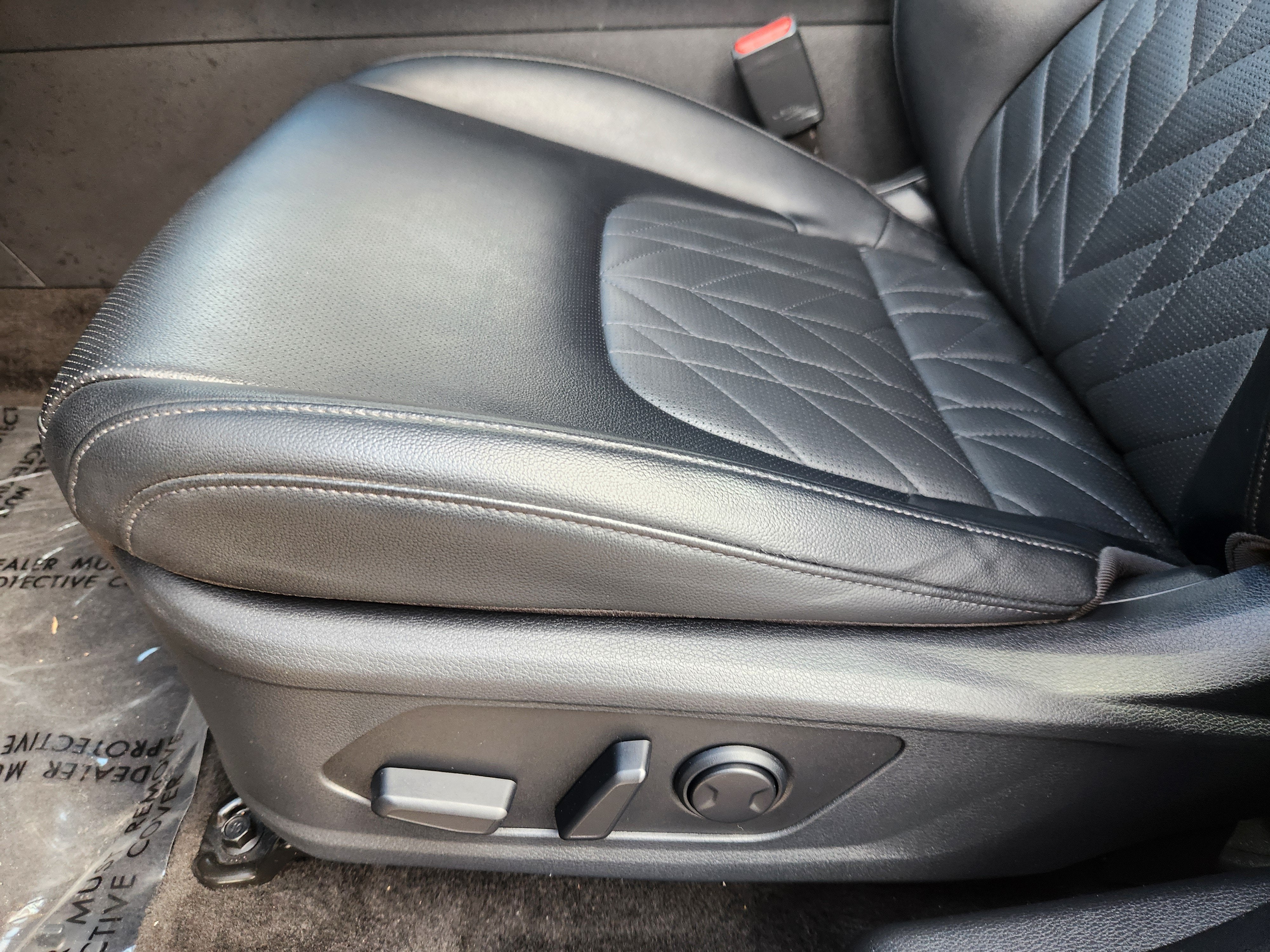 2025 Kia Sportage Plug-In Hybrid X-Line