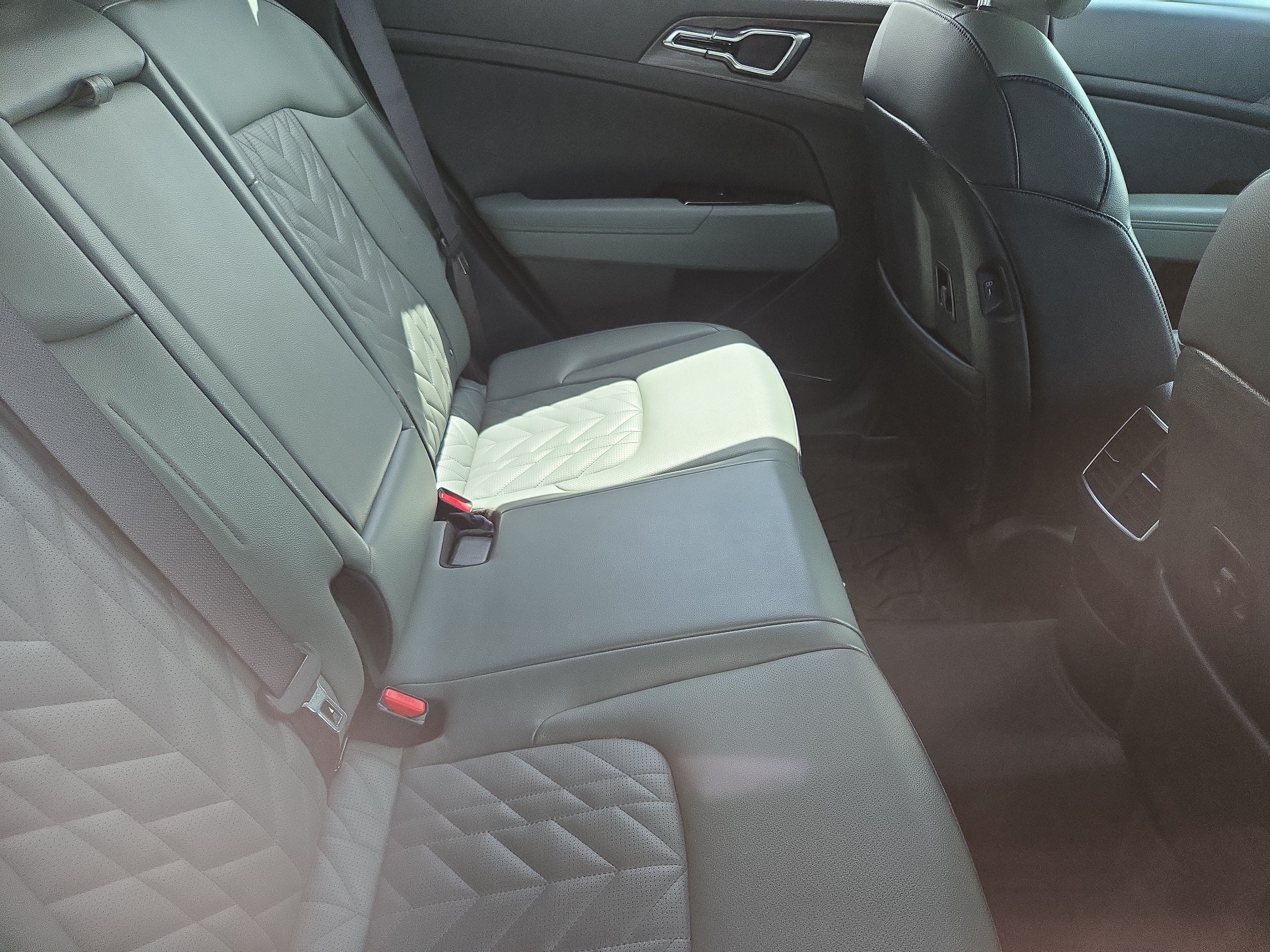 2023 Kia Sportage Plug-In Hybrid X-Line Prestige