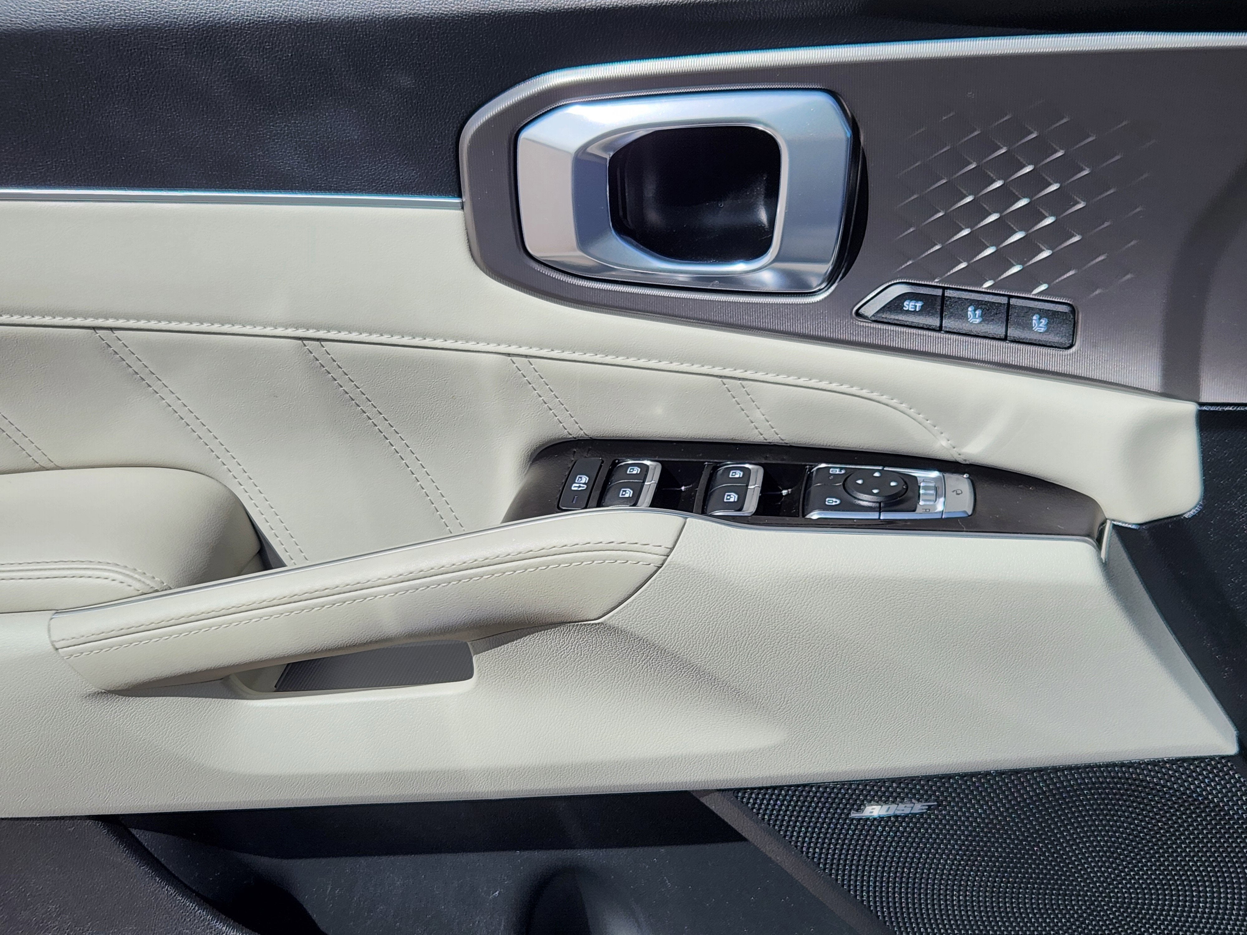 2025 Kia Sorento Plug-In Hybrid SX Prestige