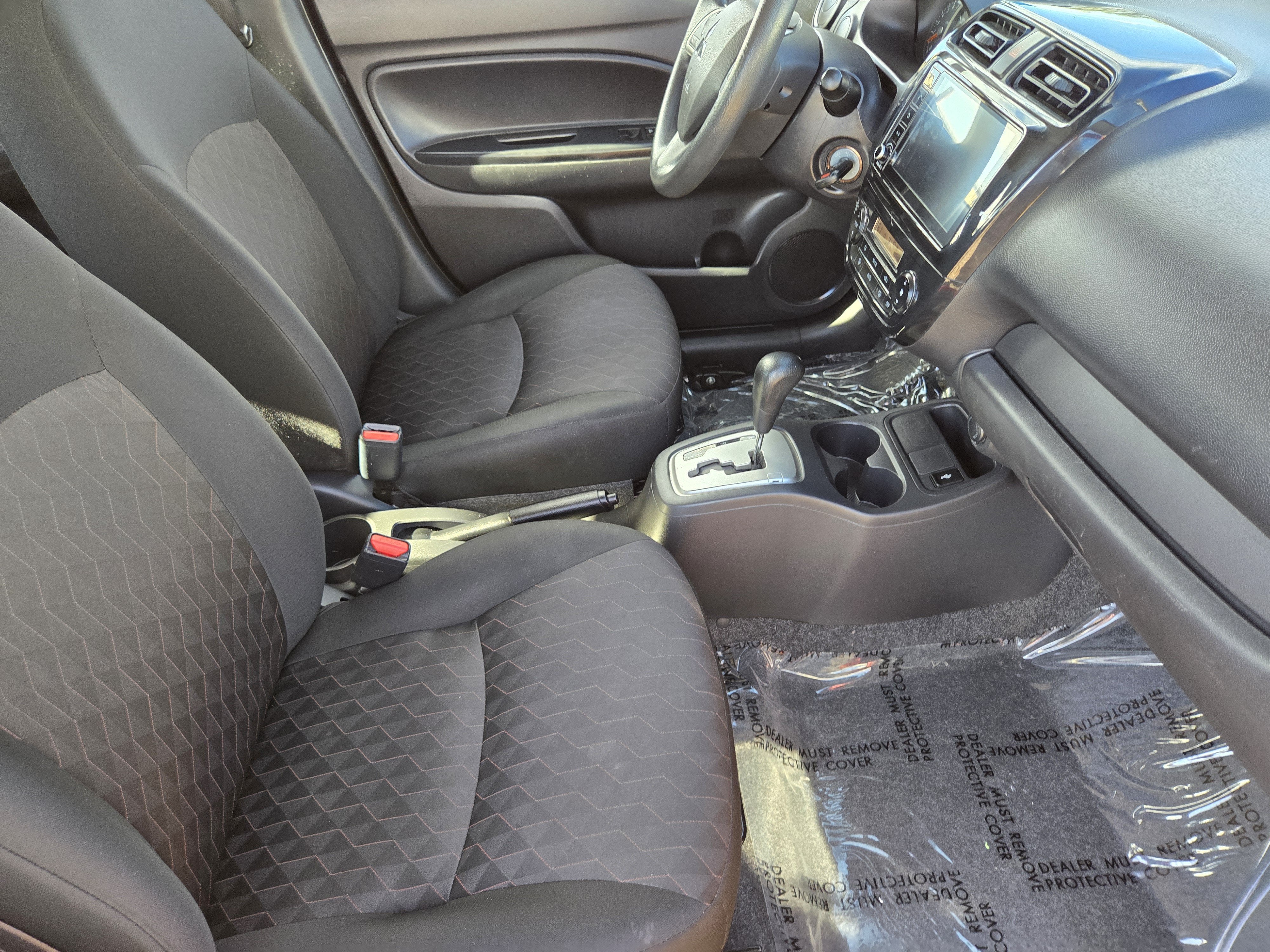 2024 Mitsubishi Mirage ES