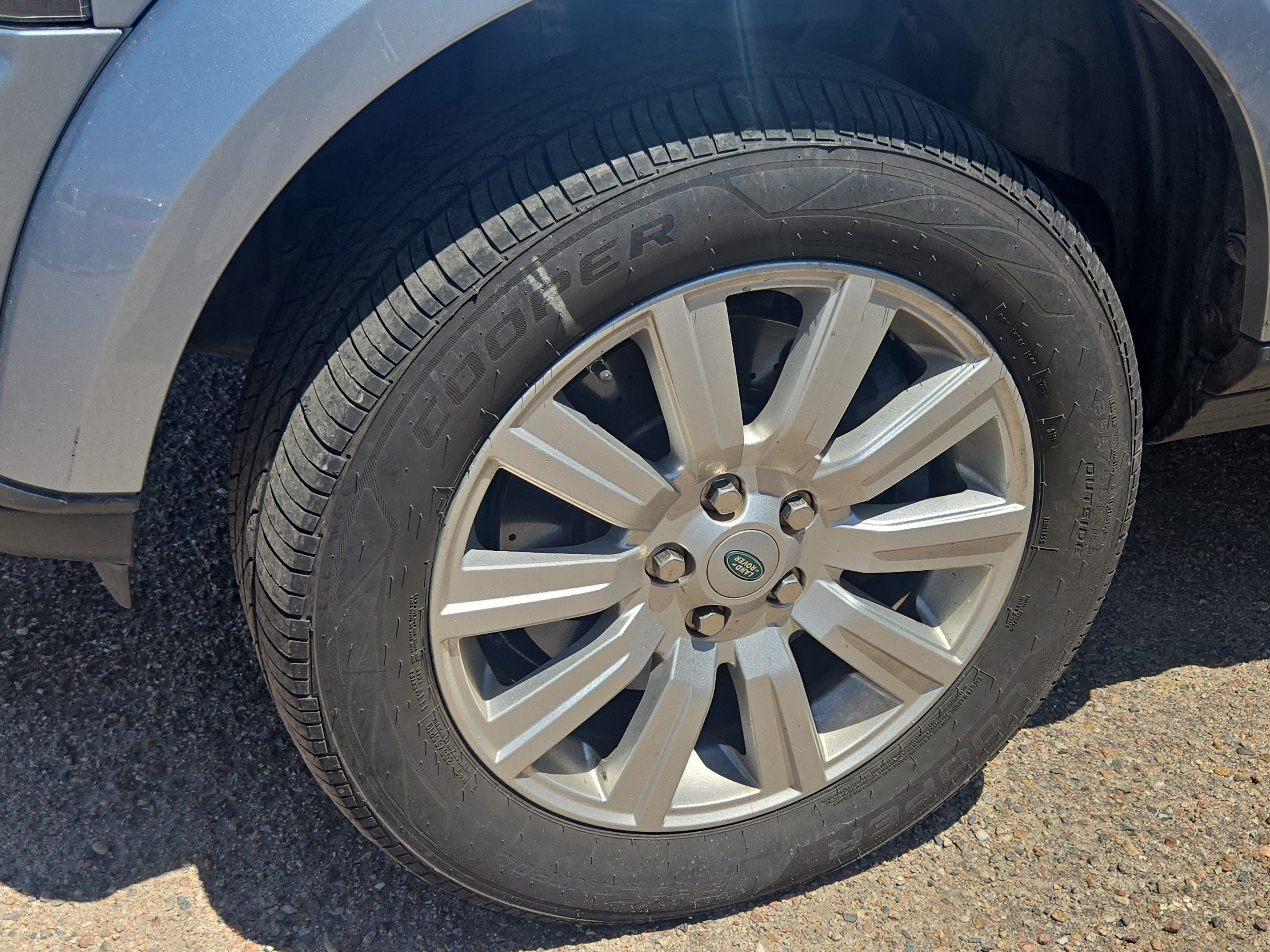 2012 Land Rover LR4 HSE LUX