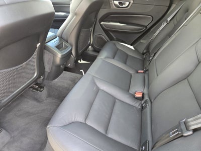 2025 Volvo XC60 Plus