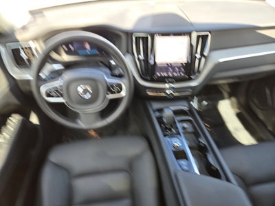2025 Volvo XC60 Plus