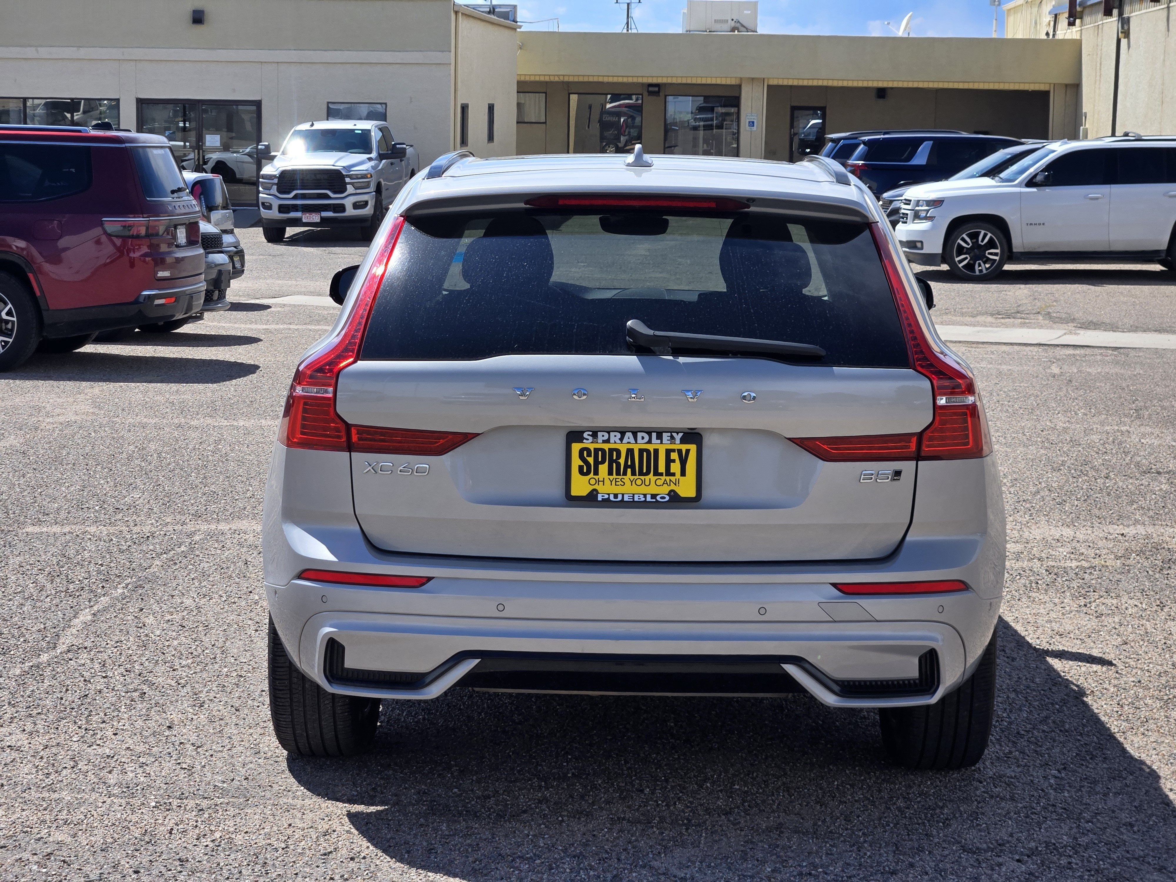 2025 Volvo XC60 Plus